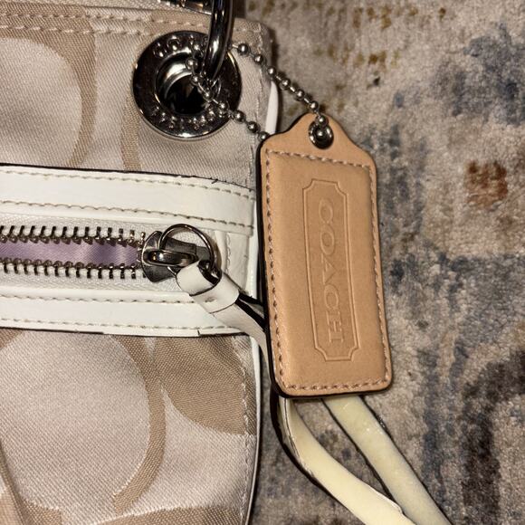 Coach Signature Swingback/Shoulder Bag Style #19398 - Picture 2 of 12